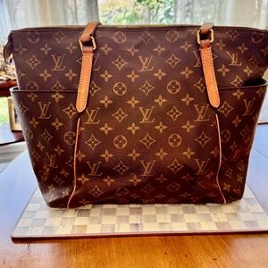 LOUIE VUITTON Authentic Monogram Totally PM tote VINTAGE handbag M56688